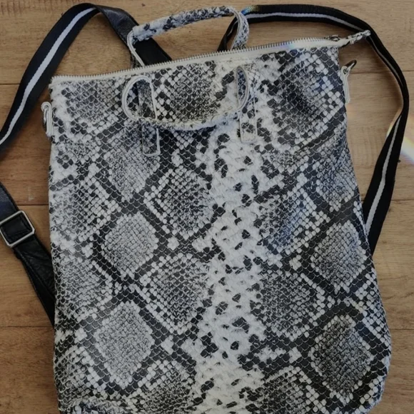 Latico Black and White Snakeskin Backpack - Picture 1 of 8